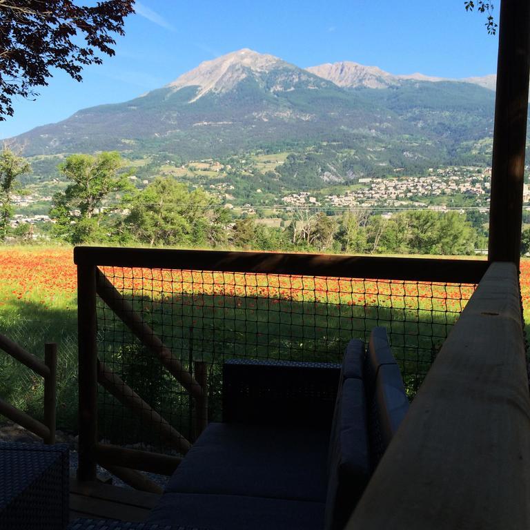 Camping Les Grillons Hotel Embrun Exterior foto